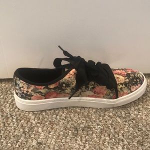 Velvet floral sneakers w/ satin ribbon ties
